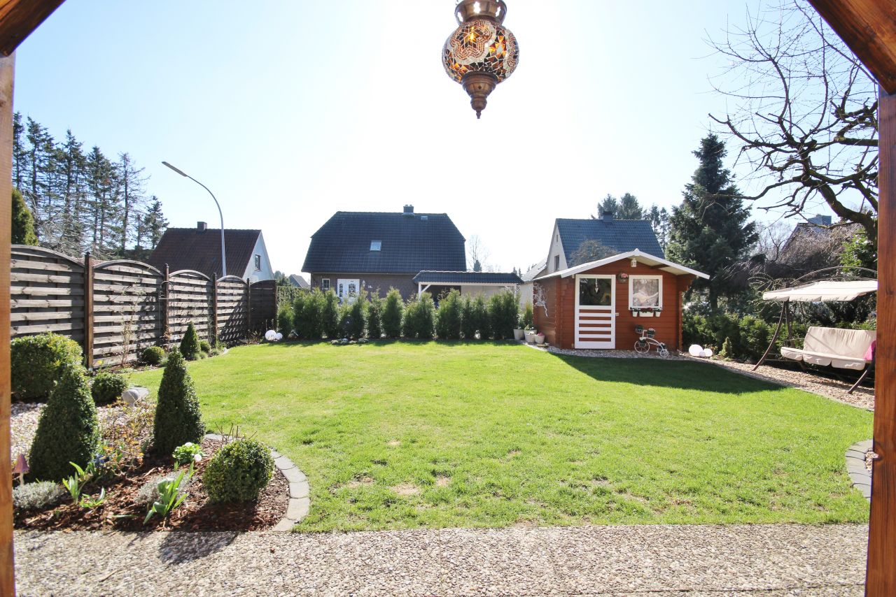 Traumhaftes Einfamilienhaus mit Seeblick – Ihr neues Zuhause!
